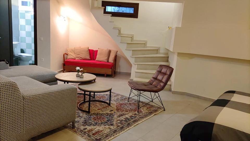 Homel Oasis Central Maisonette 3Bd Garden Patio Kalambaka Eksteriør billede