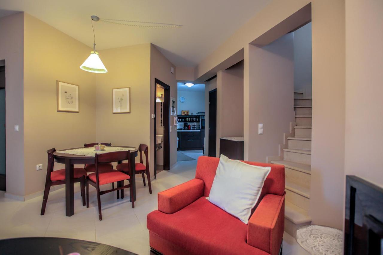 Homel Oasis Central Maisonette 3Bd Garden Patio Kalambaka Eksteriør billede