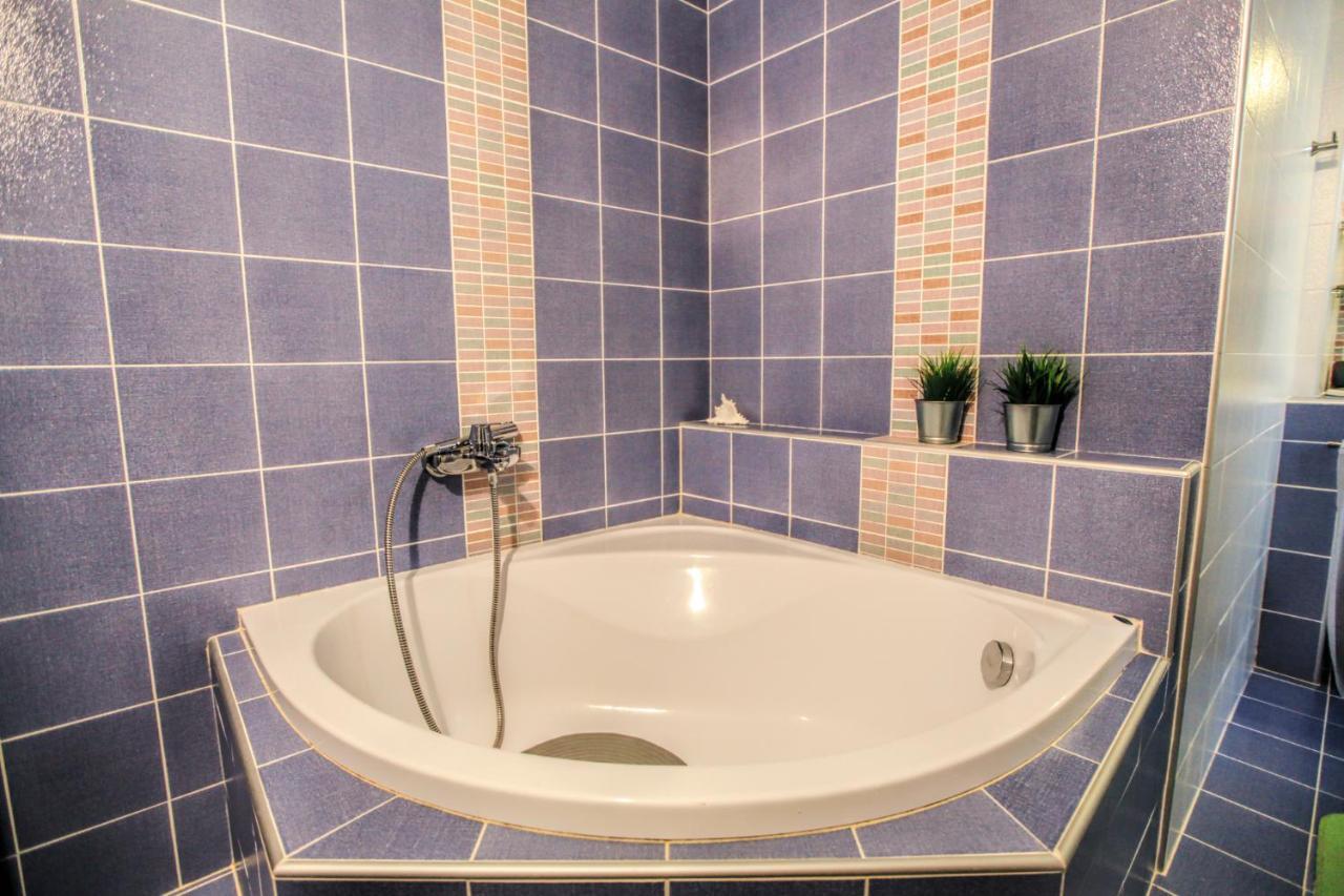 Homel Oasis Central Maisonette 3Bd Garden Patio Kalambaka Eksteriør billede